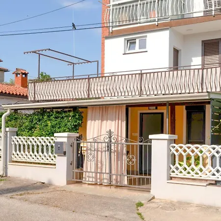 Adriatic Апартаменты Новиград